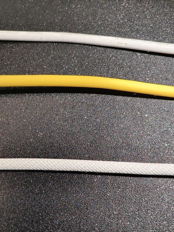 中华金配 3分钟烧光整个房间！1元一根的充电线，与几十元一根的，有区别吗？